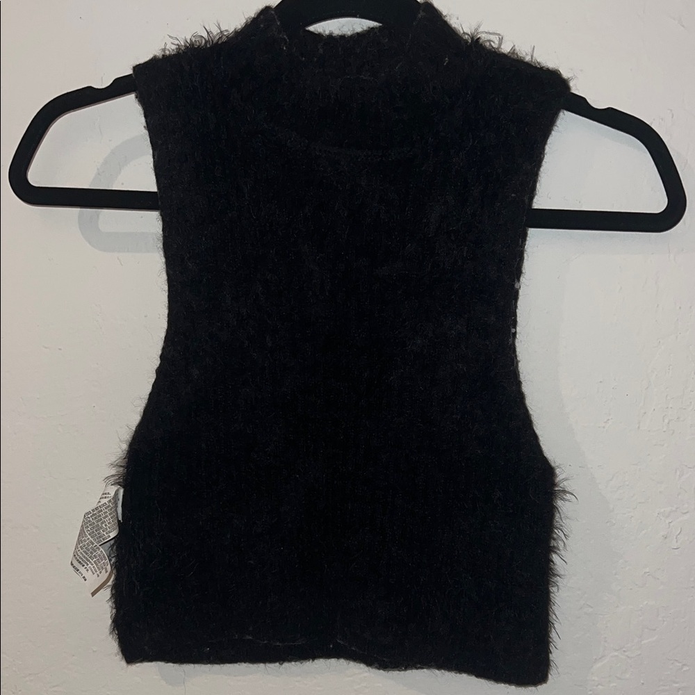 Forever 21 Black Fuzzy Crop Top
